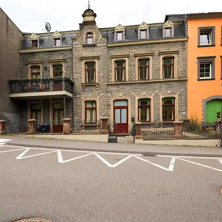 Alte Stadtvilla Am Weinberg 2 Apartment *