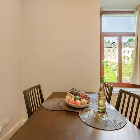 Alte Stadtvilla Am Weinberg 2 * Traben-Trarbach